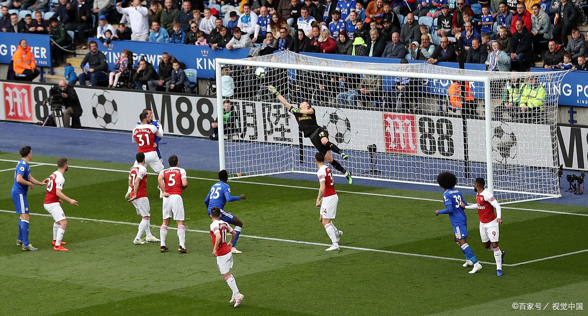 九游体育app下载-激动人心的足球赛事引发全球狂热