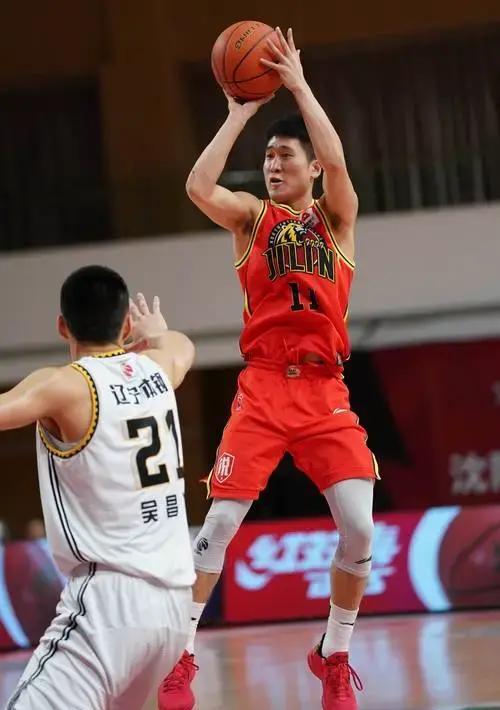 九游体育官网-备战赛季首秀，球队为揭幕战全力以赴的简单介绍