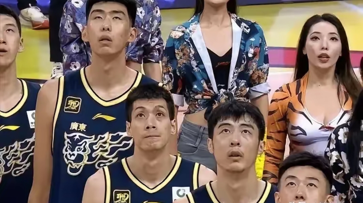 慕尼黑巴赫客场胜出，继续追赶领头羊的简单介绍