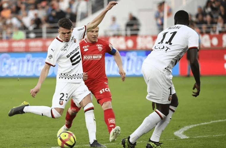 关于尼斯主场大胜马赛,掌握主场优势的信息 关于尼斯主场大胜马赛,掌握主场优势的信息