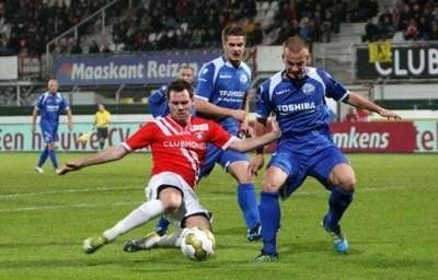 包含欧洲足球赛场上的水火之争，谁能笑到最后的词条