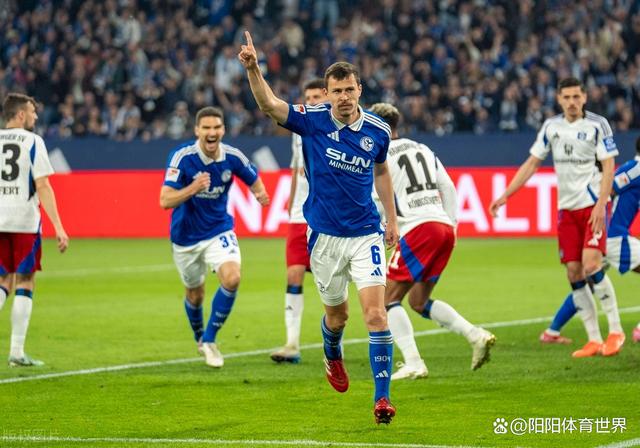 汉诺威96球队备战迎战挑战 汉诺威96球队备战迎战挑战