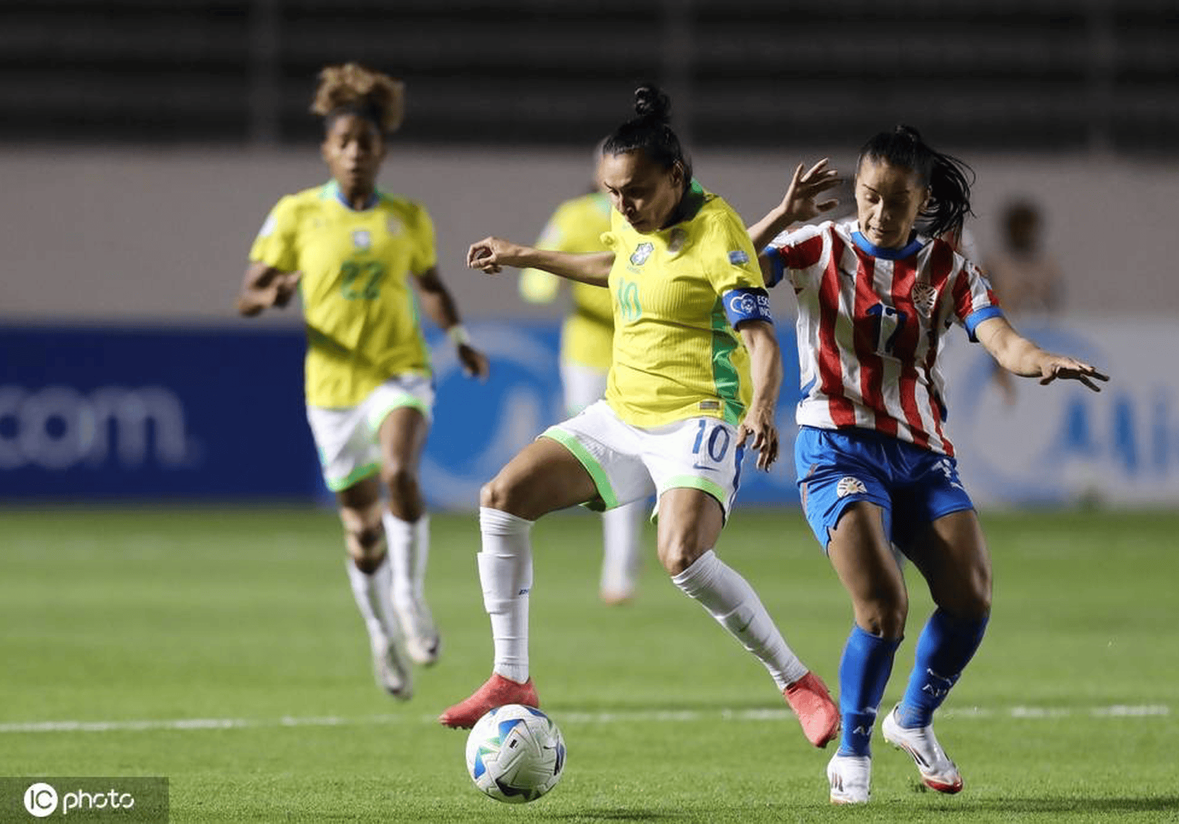 -委内瑞拉女足成功晋级南美洲杯半决的简单介绍