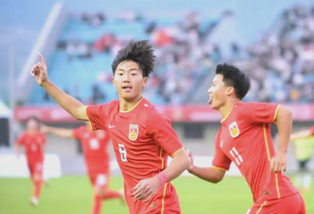 国际足球挑战赛中国队夺冠引发热议 国际足球挑战赛中国队夺冠引发热议