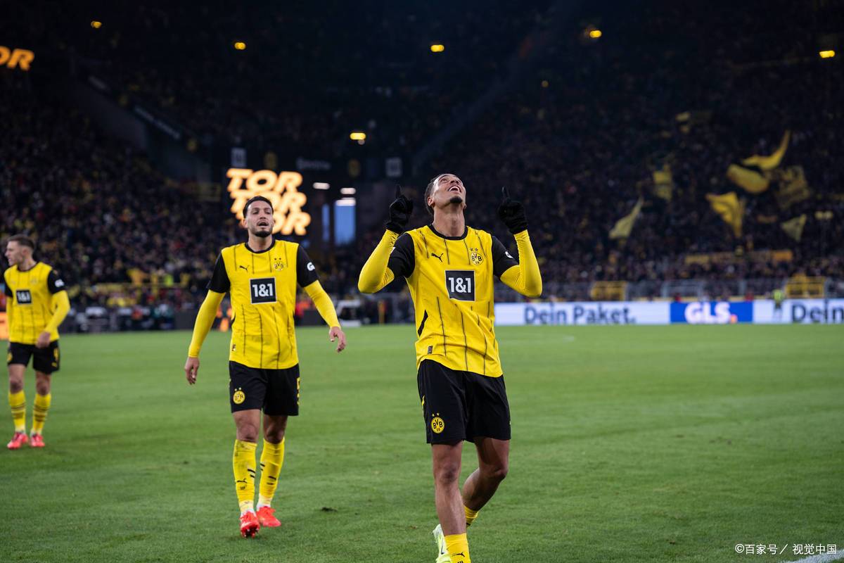 绝地反击：多特蒙德客场逆转法兰克福继续领先