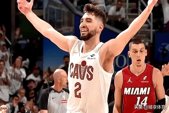 九游体育网页版-包含火箭队主场告负，球队士气受影响的词条