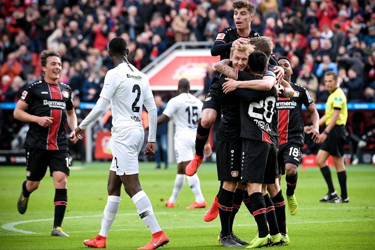 法兰克福在主场绝杀对手拿下三分